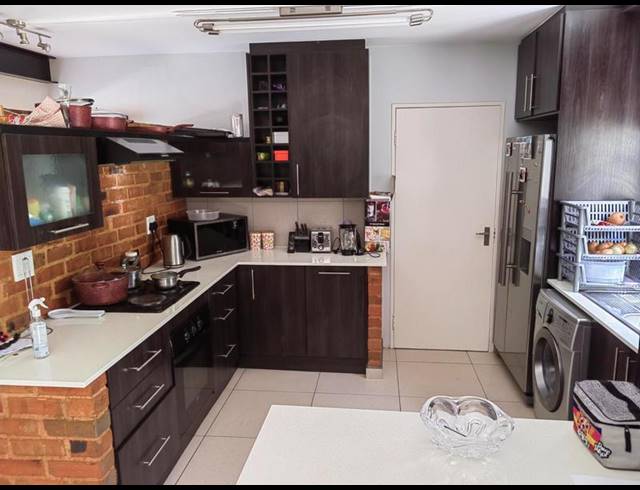 3 BEDROOM PROPERTY TO RENT IN BROADACRES